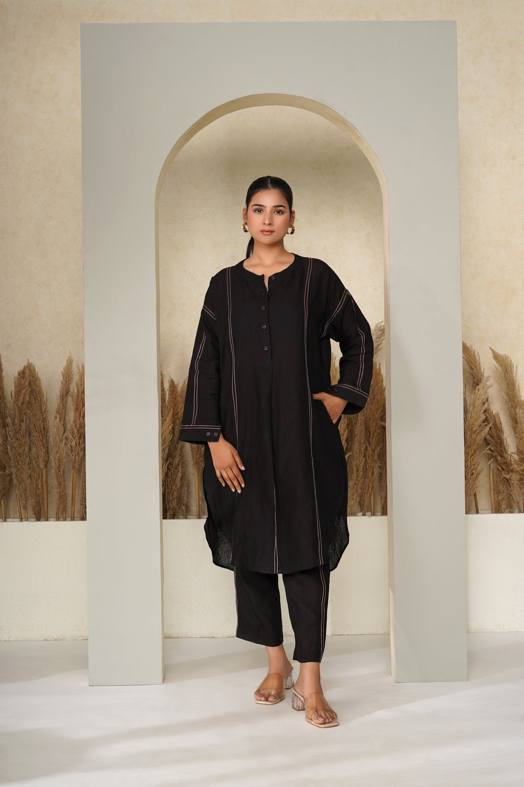 Lakerein Black Kurta Set