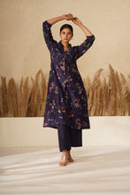 Load image into Gallery viewer, Dragon Fly Blue Kurta Set
